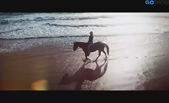 Blond Seductress Masturbates to Passion